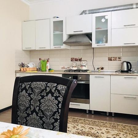 Жк Жана Алем Apartment Atyraū Exterior foto